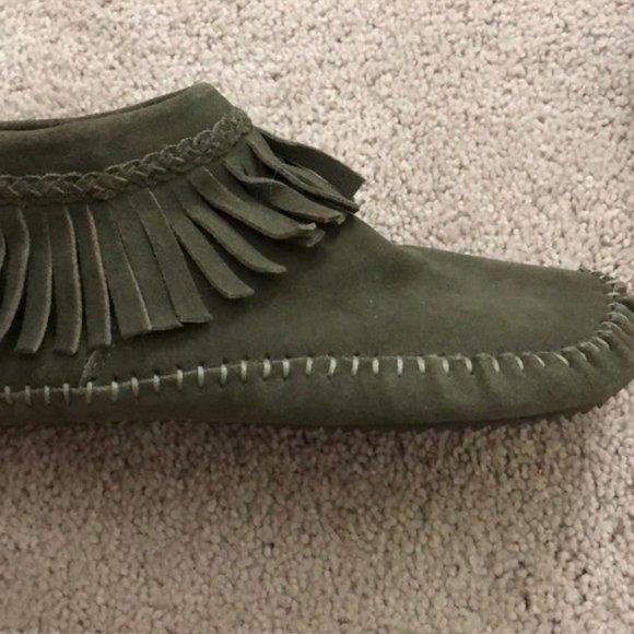 Size 8 ALDO leather ankle boot moccasin - Picture 3 of 3